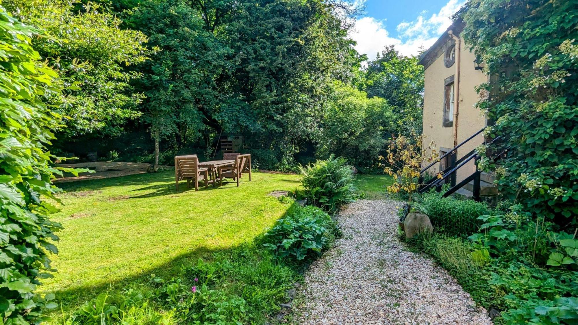 Powis House East Cottage スターリング エクステリア 写真
